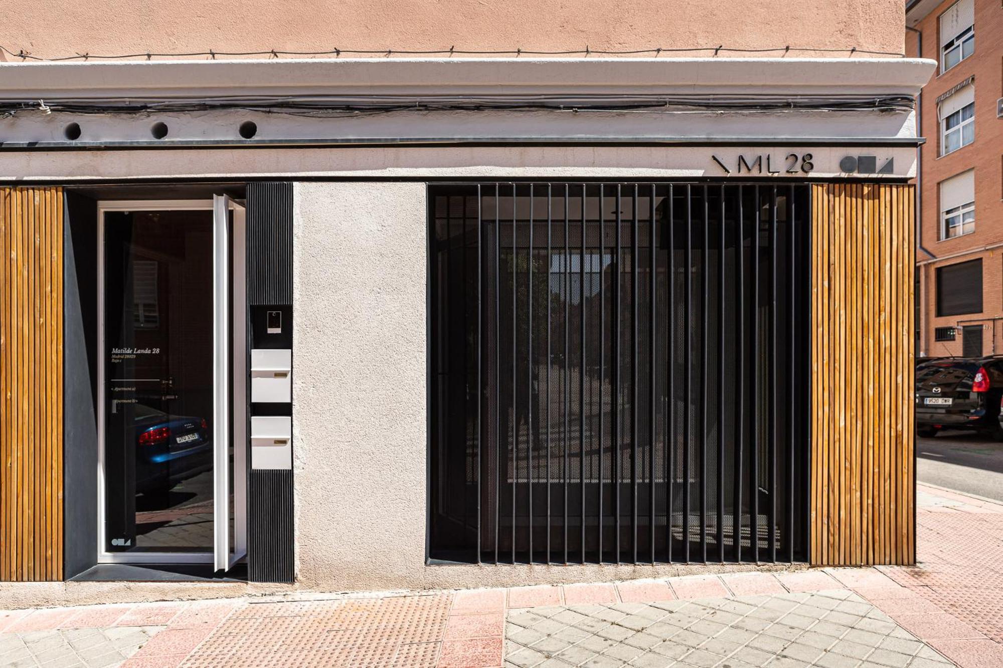 Apartamento De Diseno En Caleido Madrid Luaran gambar