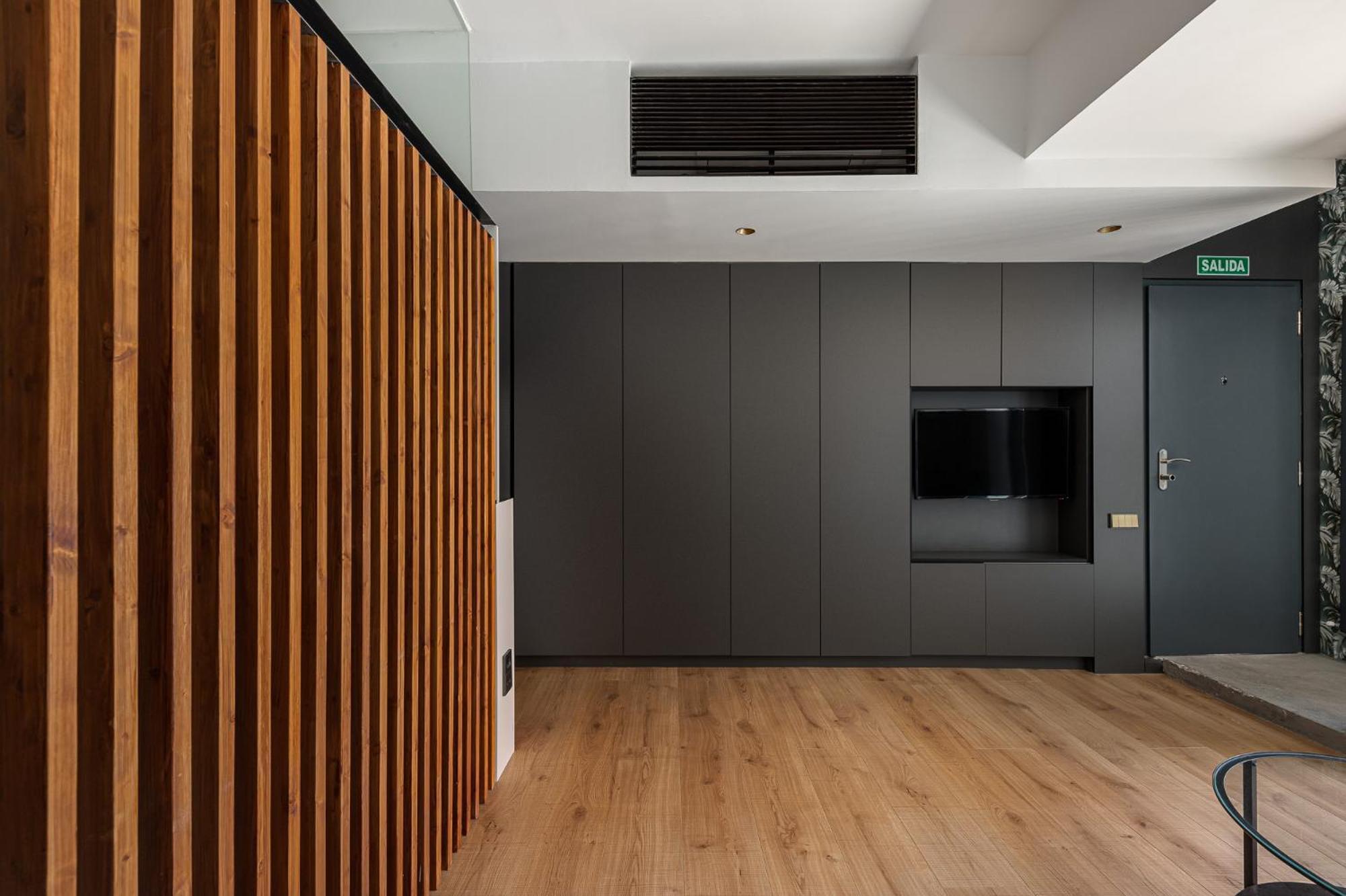 Apartamento De Diseno En Caleido Madrid Luaran gambar